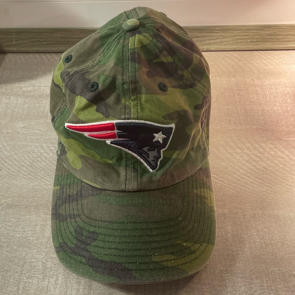 Women’s Camo Patriots Hat
